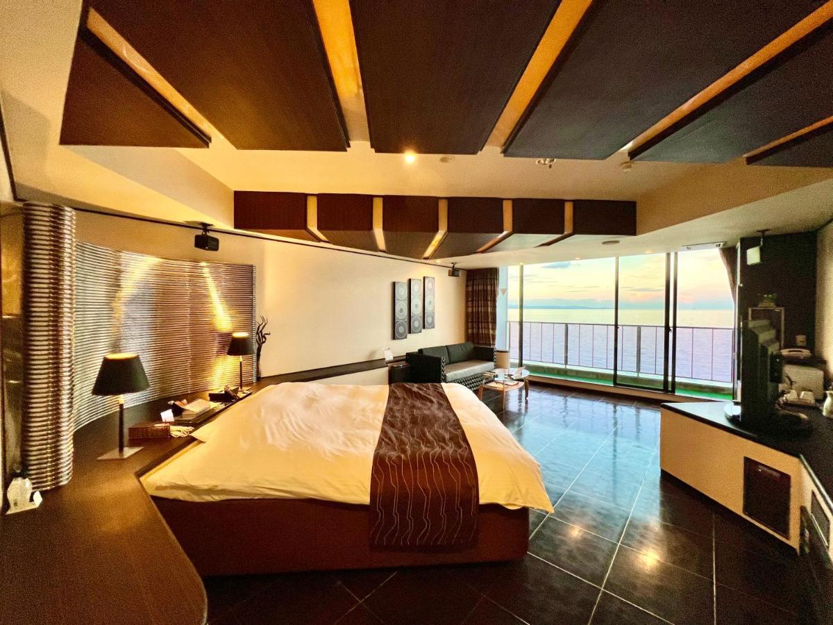 Sky Bali Style Beppu, Resort Love Hotel Exterior photo