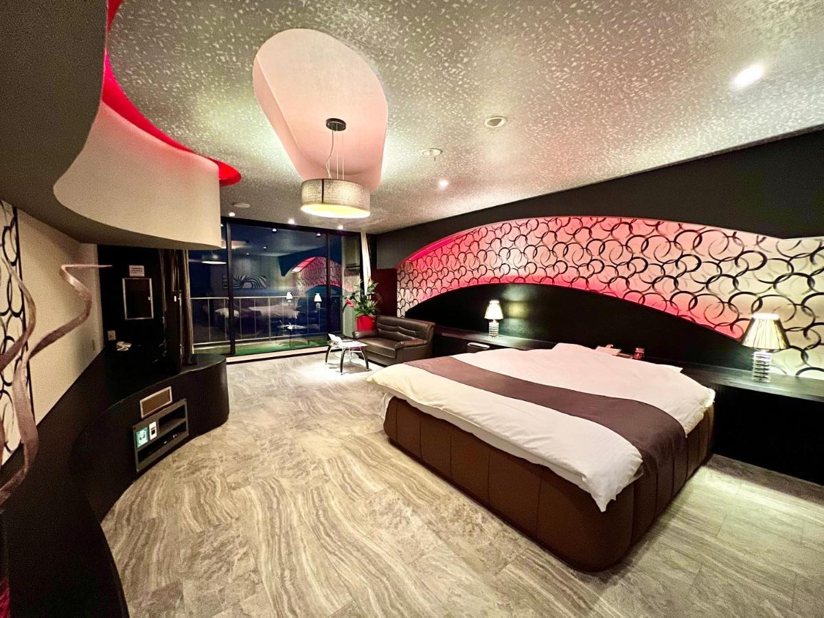 Sky Bali Style Beppu, Resort Love Hotel Exterior photo